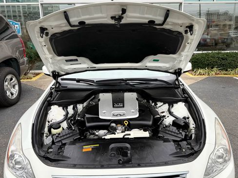Used 2009 INFINITI G37 Journey w/ Premium Pkg image 37