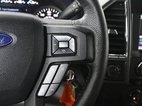 Used 2015 Ford F150 XLT w/ Equipment Group 302A Luxury image 34