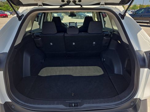 Certified 2025 Toyota RAV4 LE AWD/4WD image 14