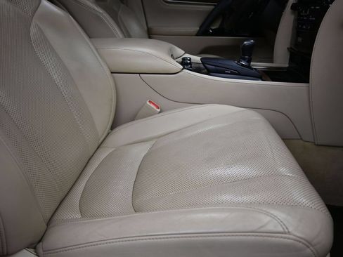 Used 2017 Lexus LX 570 4WD image 27