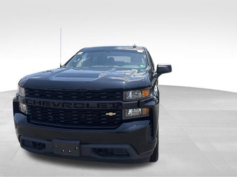 Used 2022 Chevrolet Silverado 1500 Custom AWD/4WD image 5