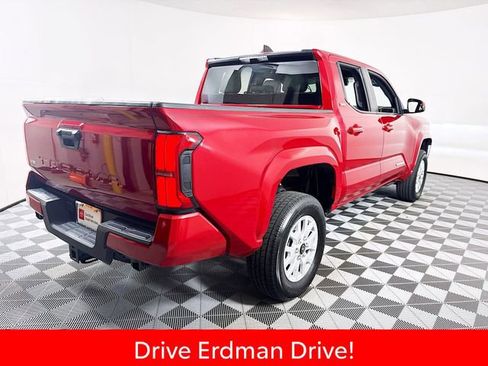 Certified 2025 Toyota Tacoma SR5 RWD image 23