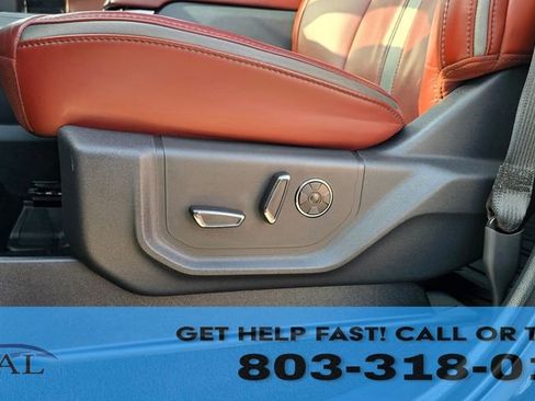 Used 2022 Ford F350 Platinum w/ FX4 Off-Road Package image 19