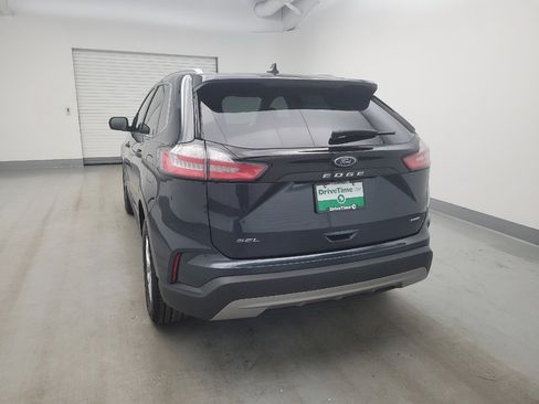 Used 2023 Ford Edge SEL w/ Convenience Package AWD/4WD image 6