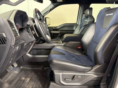 Used 2019 Ford F150 Raptor w/ Equipment Group 802A Luxury AWD/4WD image 20