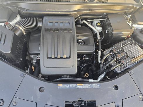 Used 2017 Chevrolet Equinox LS AWD/4WD image 58