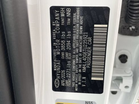 New 2026 Hyundai Elantra SE FWD image 32