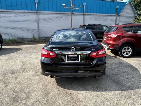 Used 2017 Nissan Altima 2.5 SV FWD image 12