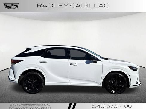 Used 2024 Lexus RX 500h F Sport w/ Convenience Package image 8