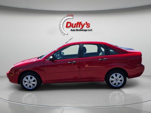 Used 2007 Ford Focus SE image 12