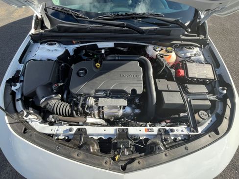 Used 2024 Chevrolet Malibu LT image 33