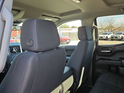 New 2026 GMC Sierra 1500 Pro w/ Pro Value Package image 9