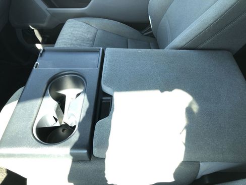 Used 2023 Ford F150 XLT image 15