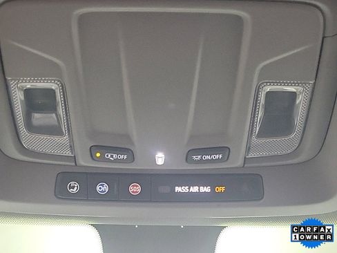 Certified 2021 Chevrolet Silverado 2500 Custom w/ Custom Convenience Package image 28