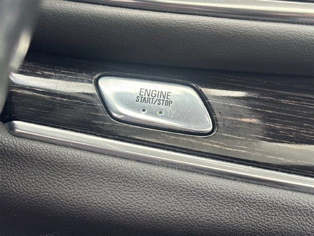 Used 2020 Buick Enclave Avenir w/ Avenir Technology Package AWD/4WD image 17