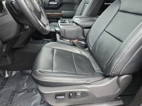 Used 2019 Chevrolet Silverado 1500 LT w/ All-Star Edition image 35