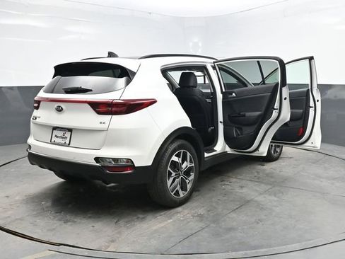 Used 2020 Kia Sportage EX w/ Option Group 15 FWD image 43