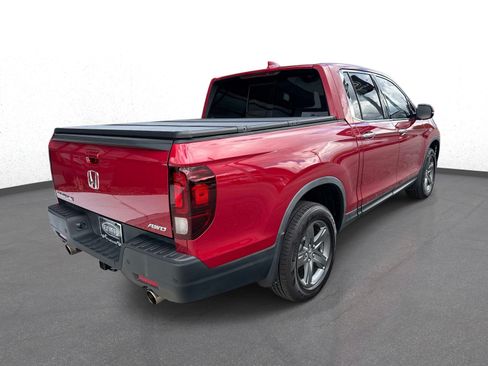 Used 2023 Honda Ridgeline RTL-E image 3