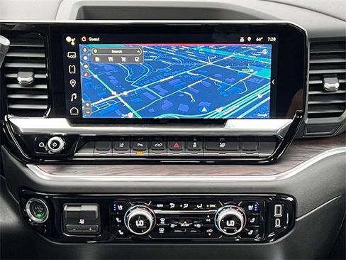 New 2025 GMC Sierra 2500 SLT w/ SLT Premium Package image 21