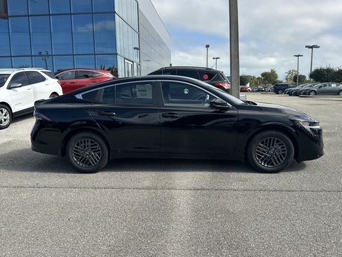 New 2026 Nissan Sentra SV image 5