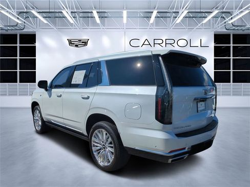 Certified 2025 Cadillac Escalade Premium Luxury w/ LPO, Floor Liner Package image 5