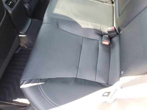 Used 2017 Honda Accord Touring image 15