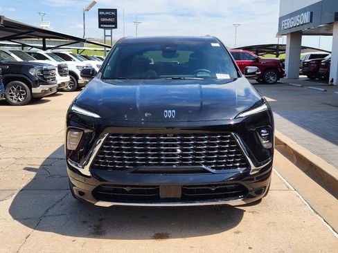 New 2026 Buick Enclave Avenir AWD/4WD image 9