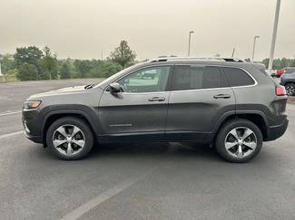 Used 2019 Jeep Cherokee Limited AWD/4WD video 4