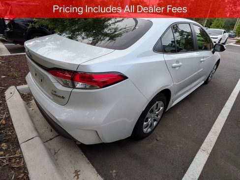 Certified 2024 Toyota Corolla LE FWD image 7