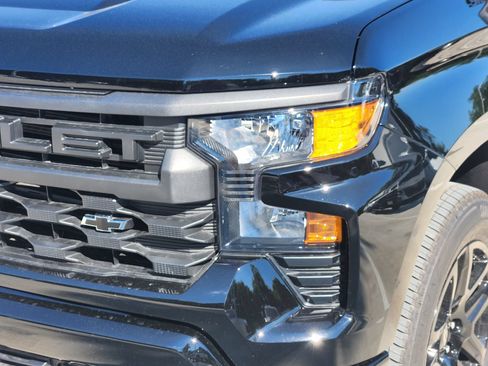 New 2026 Chevrolet Silverado 1500 Custom w/ LPO, Dark Essentials Package RWD image 9
