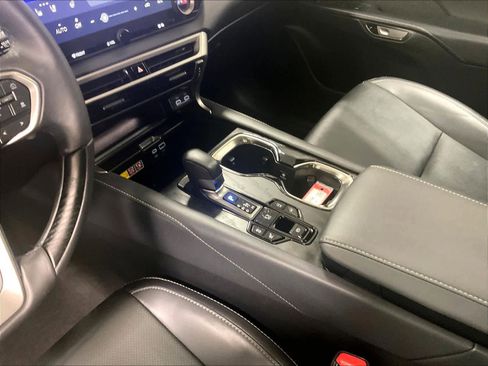 Used 2025 Lexus RX 350 Premium image 20