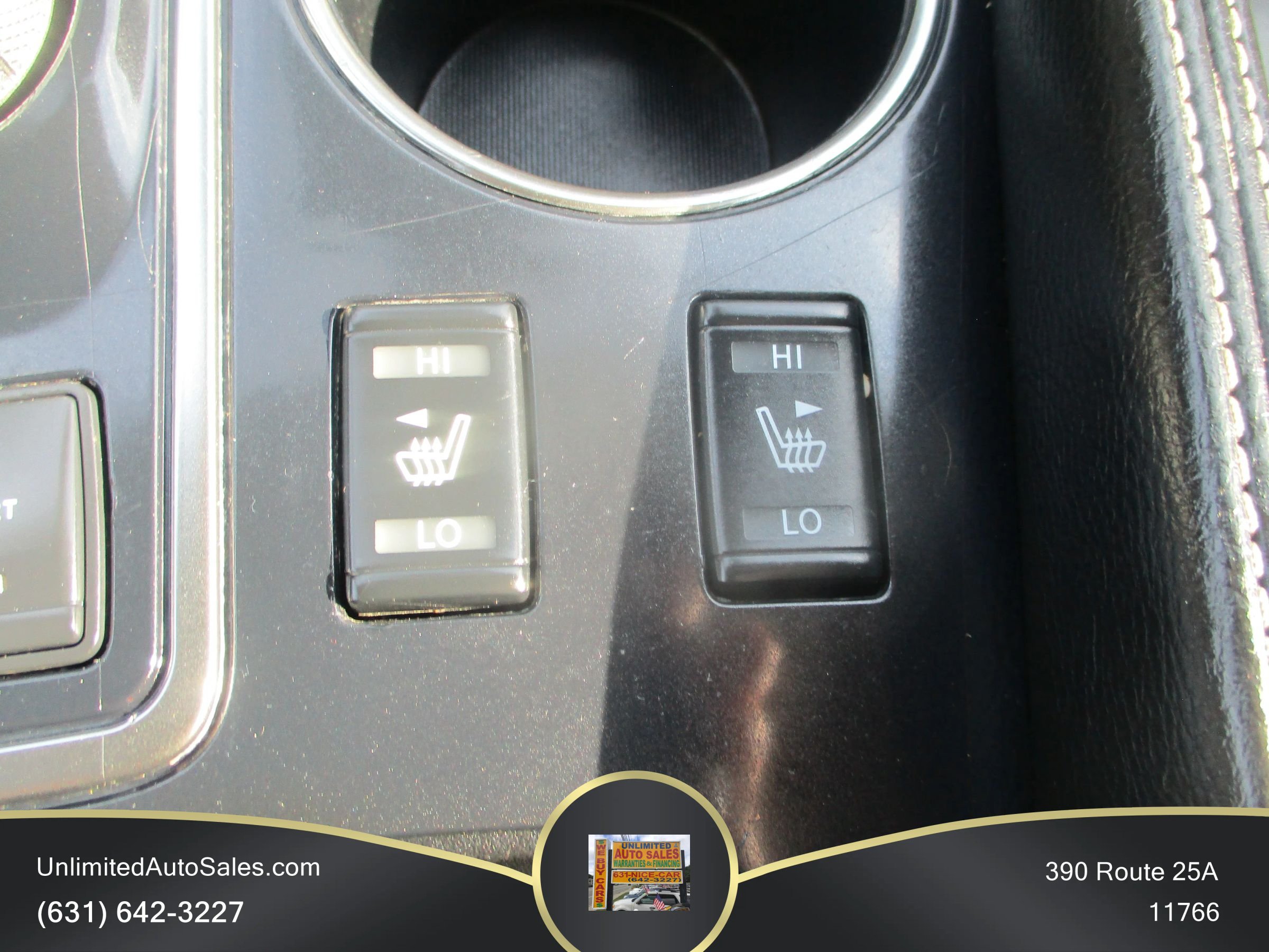 Used 2021 Nissan Maxima 3.5 SV w/ Floor Mat Group FWD image 10