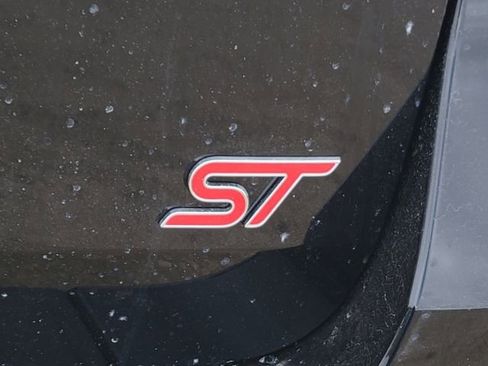 New 2026 Ford Explorer ST image 13