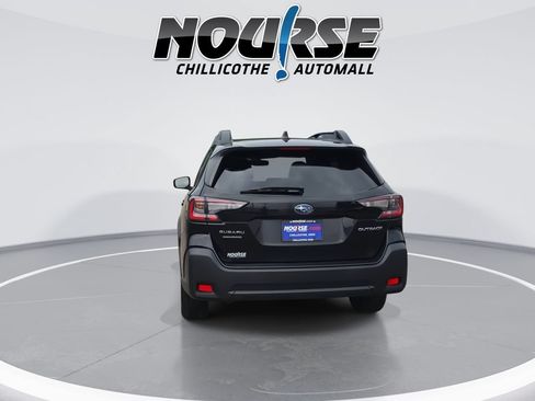 Used 2023 Subaru Outback Premium AWD/4WD image 7