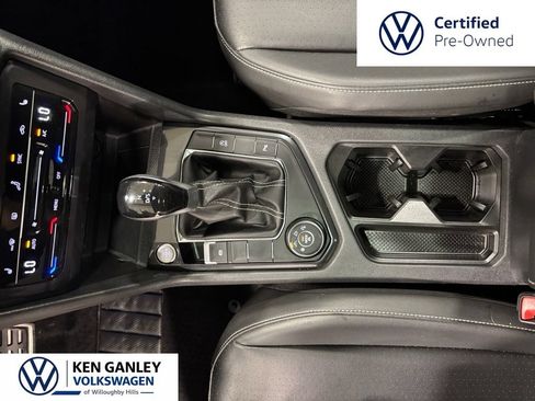 Used 2024 Volkswagen Tiguan SE R-Line AWD/4WD image 19