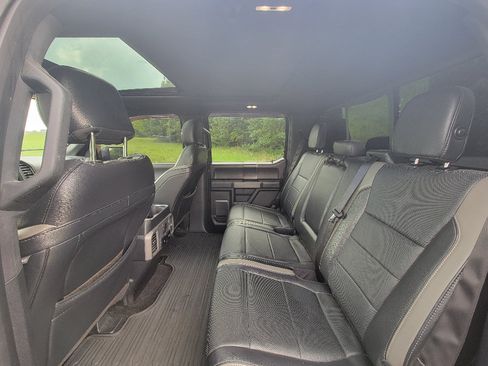 Used 2018 Ford F150 Raptor w/ Equipment Group 802A Luxury AWD/4WD image 30