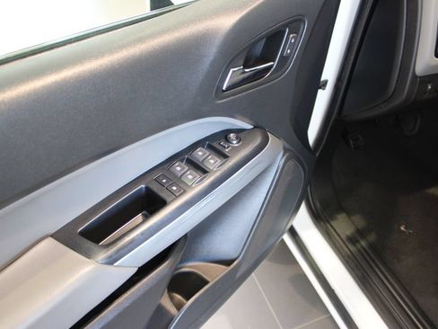 Used 2020 Chevrolet Colorado LT RWD image 28