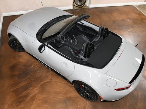 Used 2025 MAZDA MX-5 Miata Club w/ Brembo/BBS Recaro Package RWD image 76