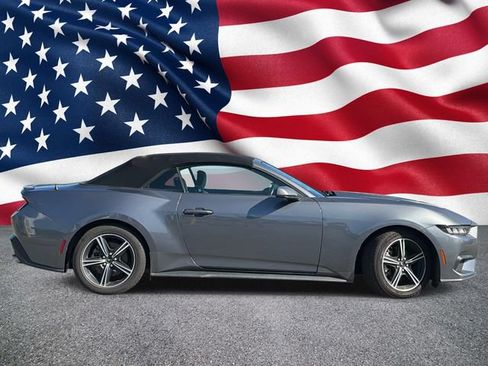 Used 2024 Ford Mustang Premium RWD image 4
