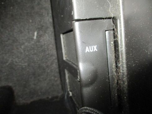 Used 2011 Chevrolet Cruze LS image 30