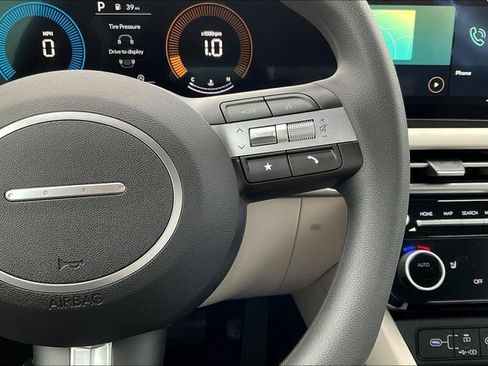 New 2025 Hyundai Tucson SEL image 15