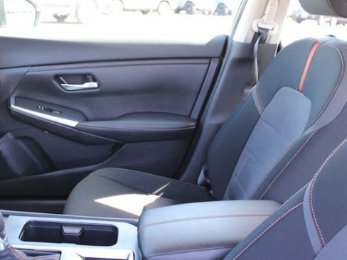 Used 2022 Nissan Sentra SR w/ Electronics Package FWD image 29