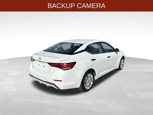 Used 2024 Nissan Sentra S image 7