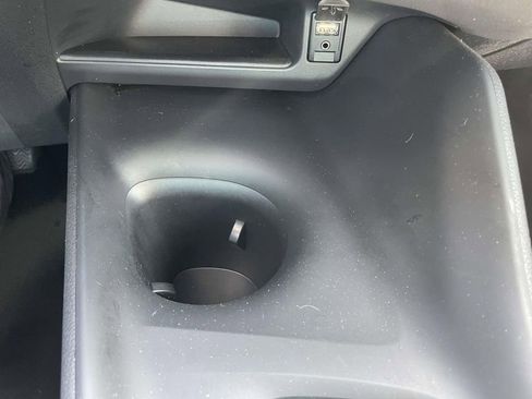 Used 2018 Toyota C-HR XLE FWD image 28