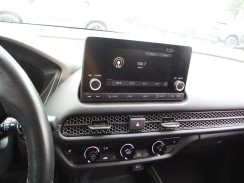 Used 2024 Honda HR-V Sport image 16
