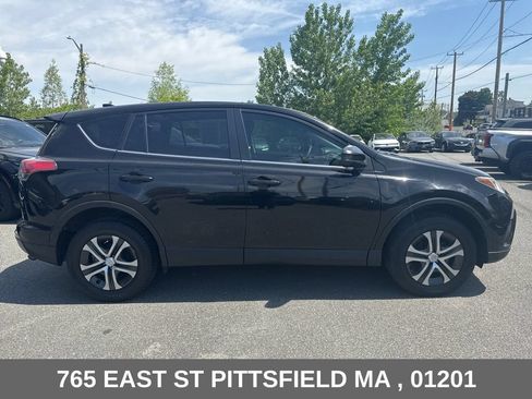 Used 2018 Toyota RAV4 LE w/ All Weather Liner Package AWD/4WD image 8