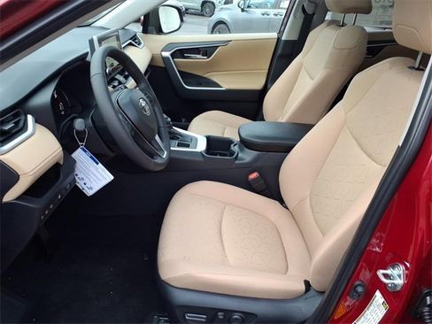 New 2025 Toyota RAV4 XLE image 8