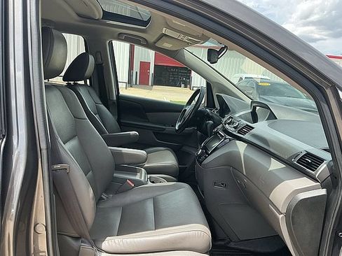 Used 2016 Honda Odyssey EX-L image 11