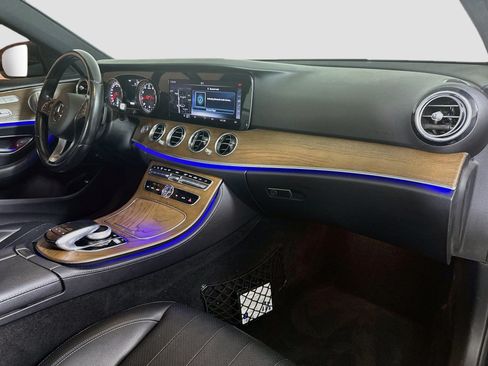 Used 2018 Mercedes-Benz E 300 image 30