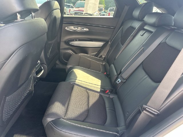 Used 2023 Genesis GV70 3.5T Sport AWD/4WD image 32